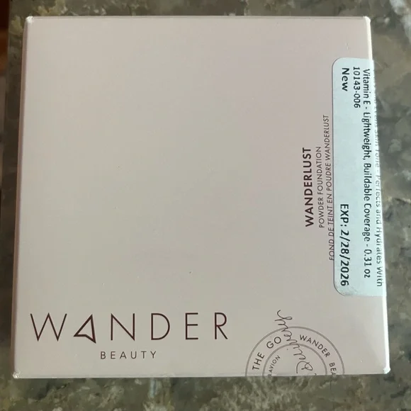 Wander Beauty Wanderlust Powder Foundation - Medium - Picture 1 of 7